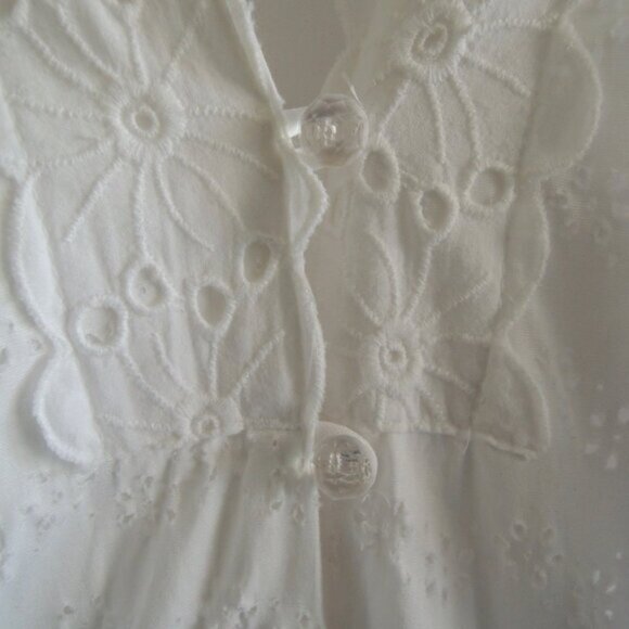 Vintage Torrid White Eyelet Cottagecore Lined Dress 14 - Picture 5 of 13